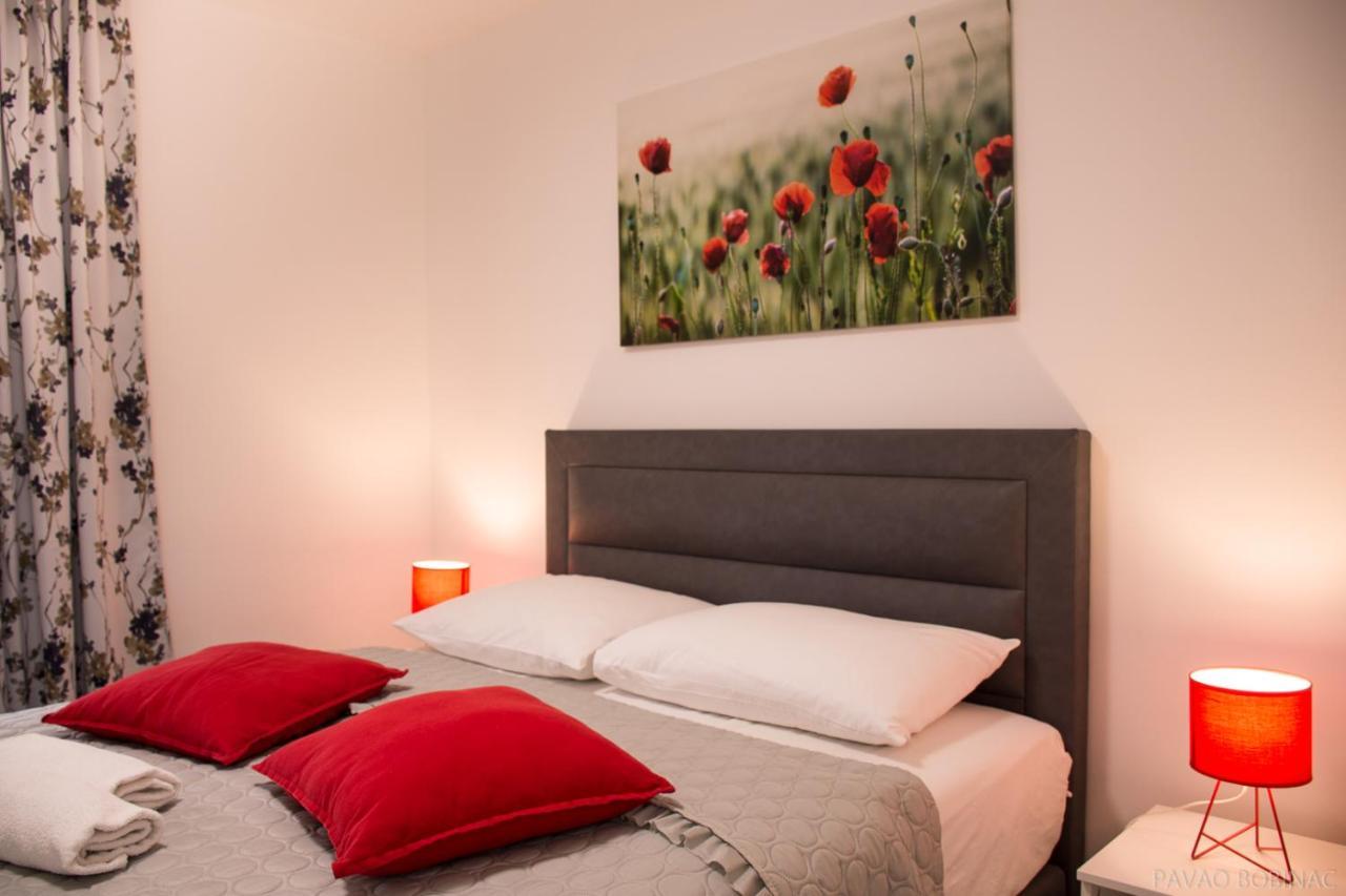 West Residence Luxury Apartment- Parking In Garage Zagreb Exteriör bild