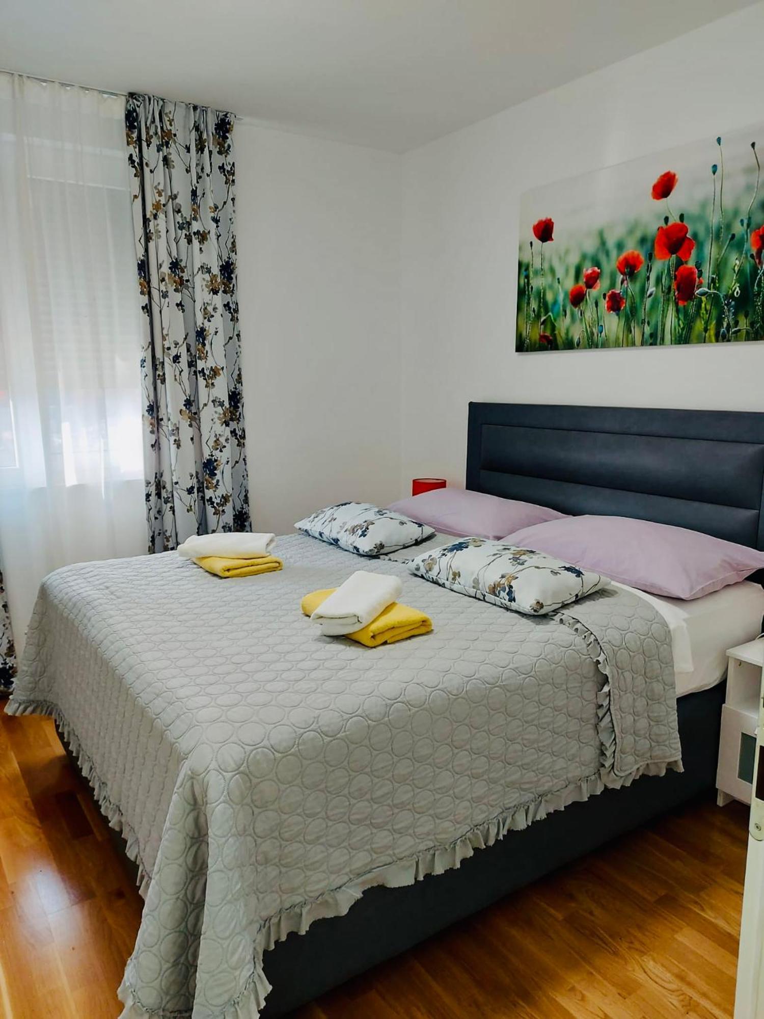 West Residence Luxury Apartment- Parking In Garage Zagreb Exteriör bild